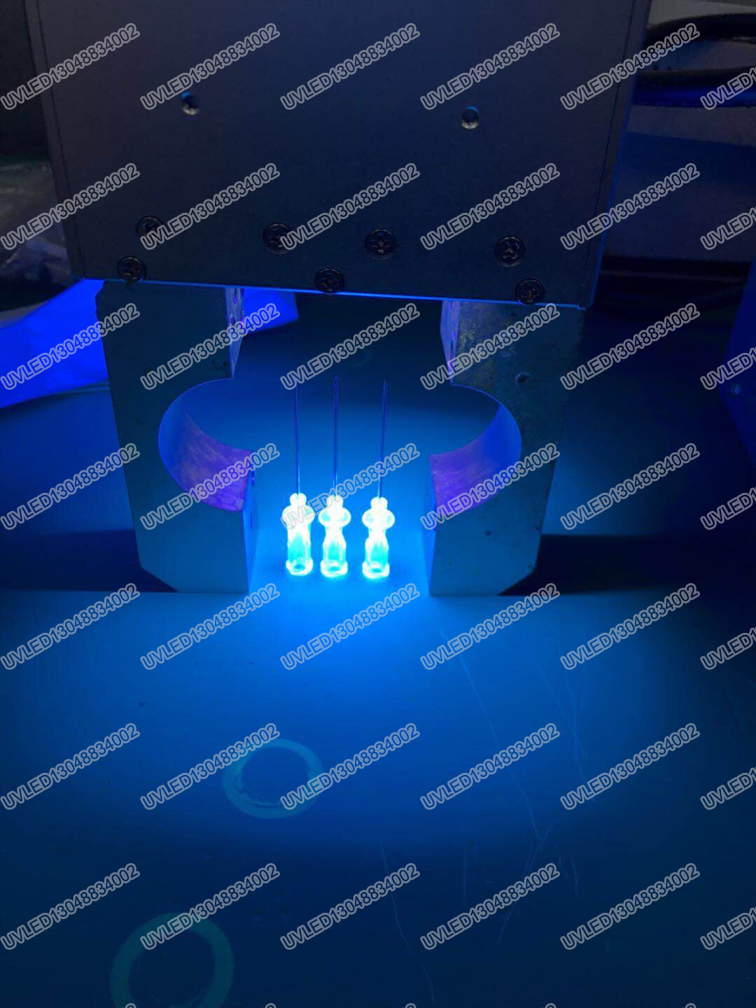 維海立信uvled固化針頭點(diǎn)膠
